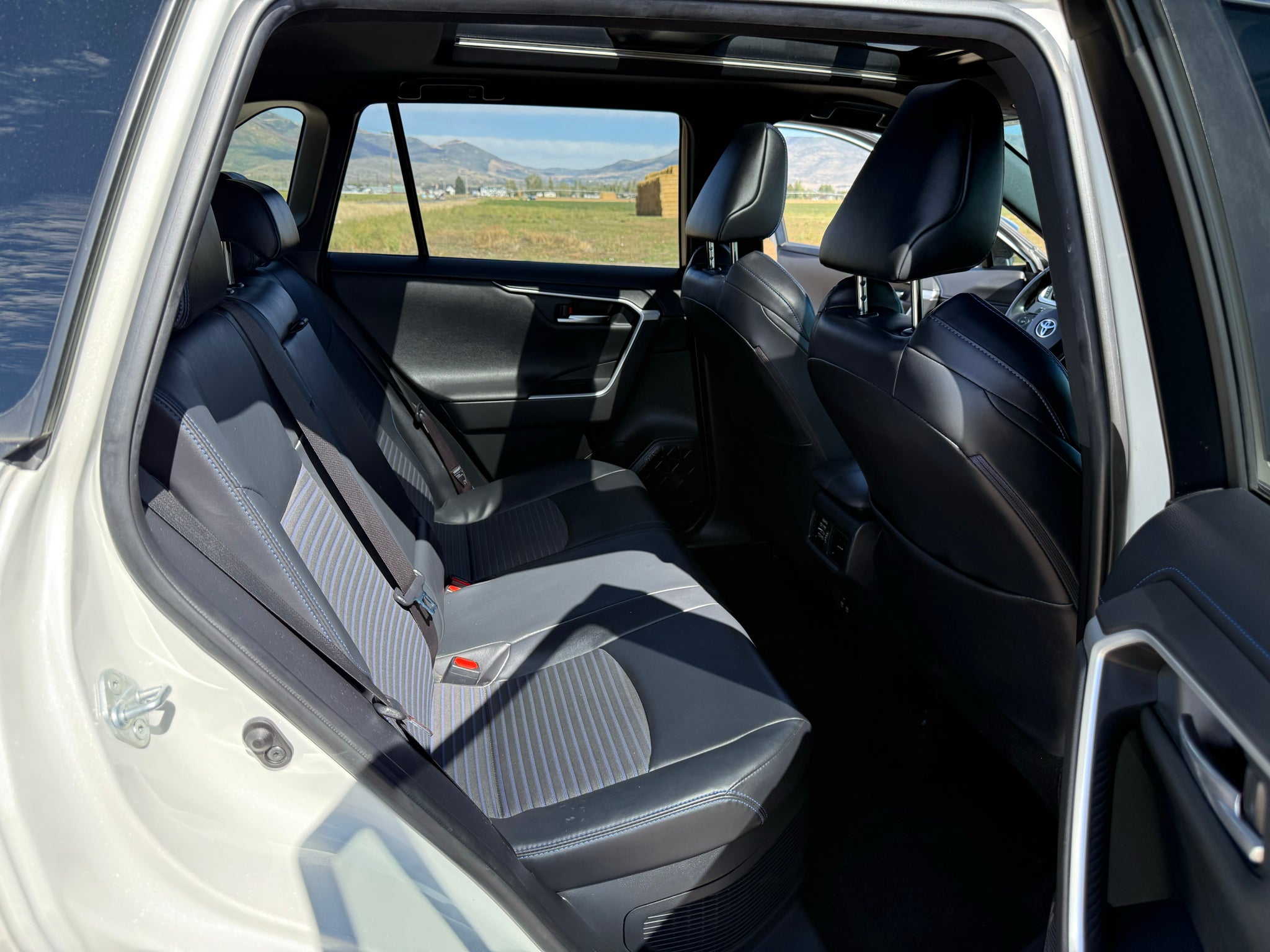 2020 Toyota RAV4 Hybrid XSE