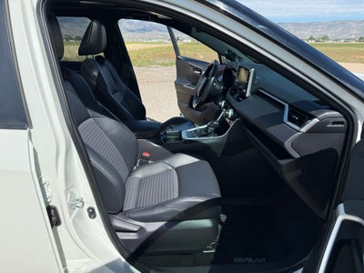 2020 Toyota RAV4 Hybrid XSE
