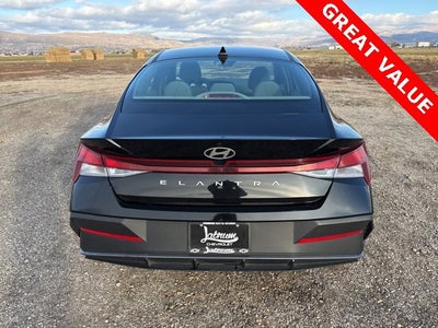 2024 Hyundai Elantra SEL