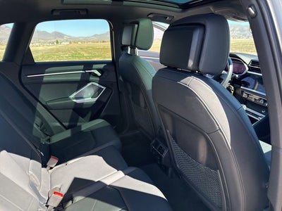 2025 Audi Q3 S line Premium