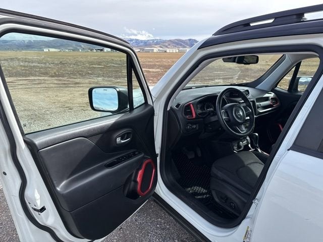 2021 Jeep Renegade Trailhawk