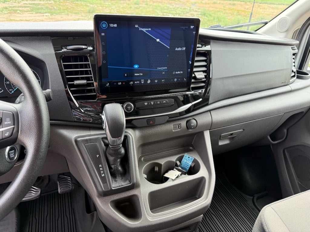 2024 Ford Transit Wagon XLT