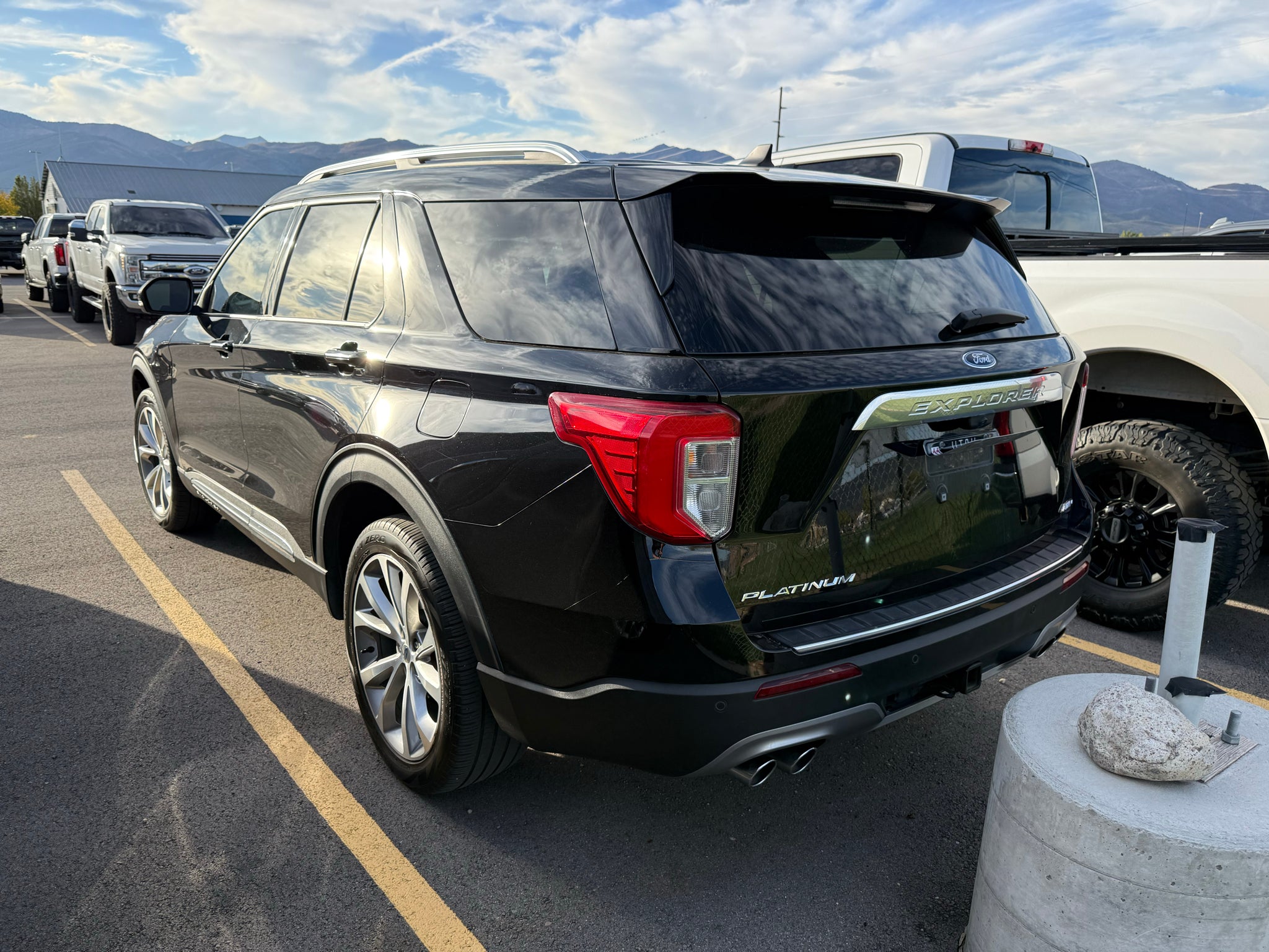2023 Ford Explorer Platinum