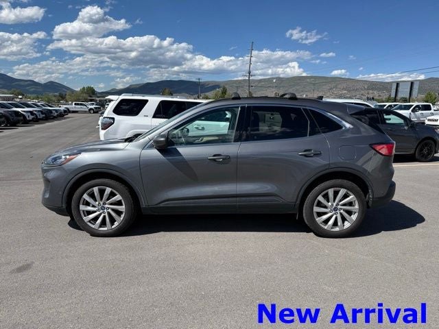 2022 Ford Escape Titanium