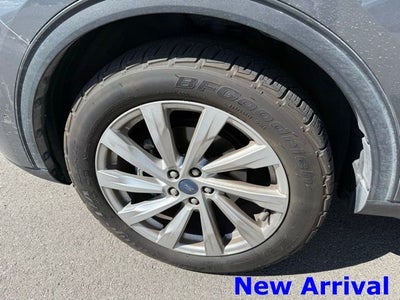 2022 Ford Escape Titanium