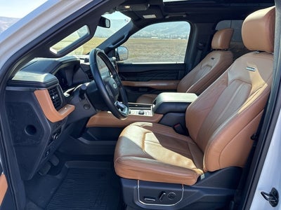 2024 Ford Expedition Platinum