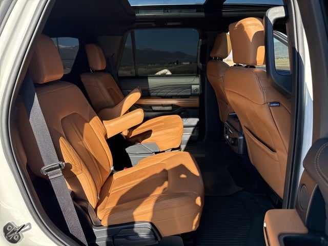 2024 Ford Expedition Platinum