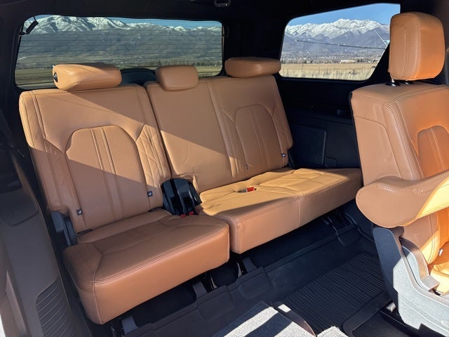 2024 Ford Expedition Platinum