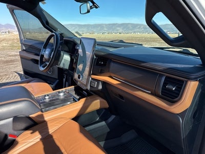 2024 Ford Expedition Platinum