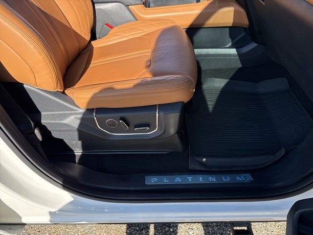 2024 Ford Expedition Platinum