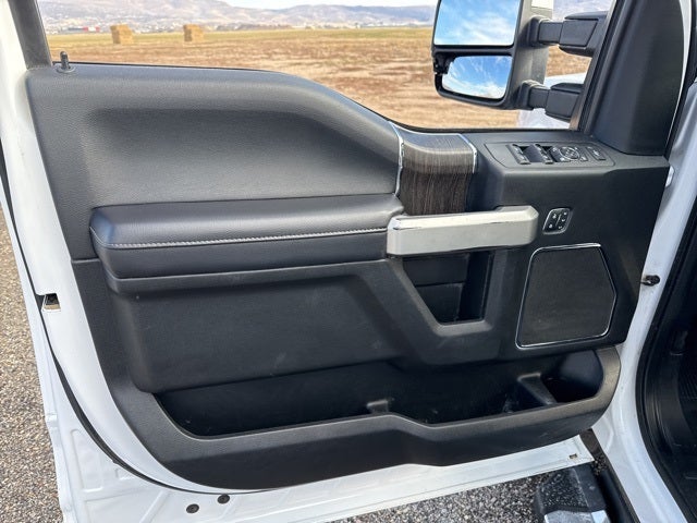 2021 Ford F-250SD Lariat