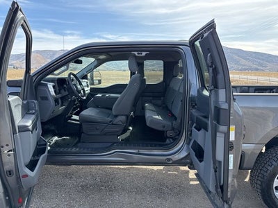 2023 Ford F-250SD XLT