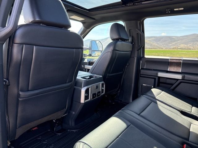 2022 Ford F-250SD Lariat