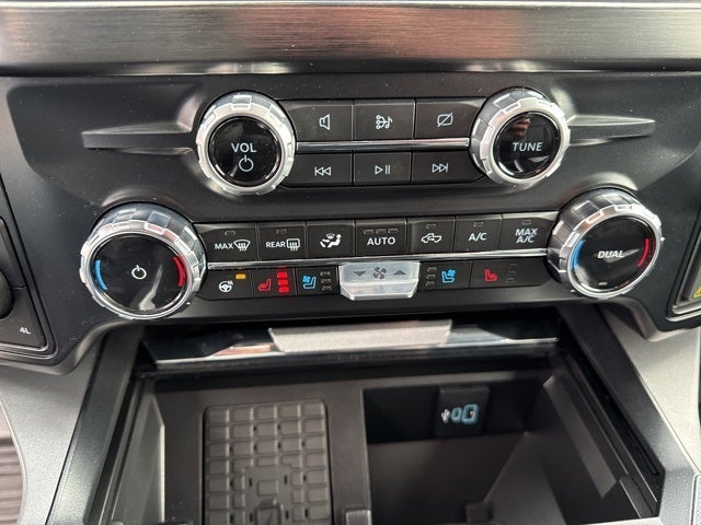 2024 Ford F-350SD Lariat