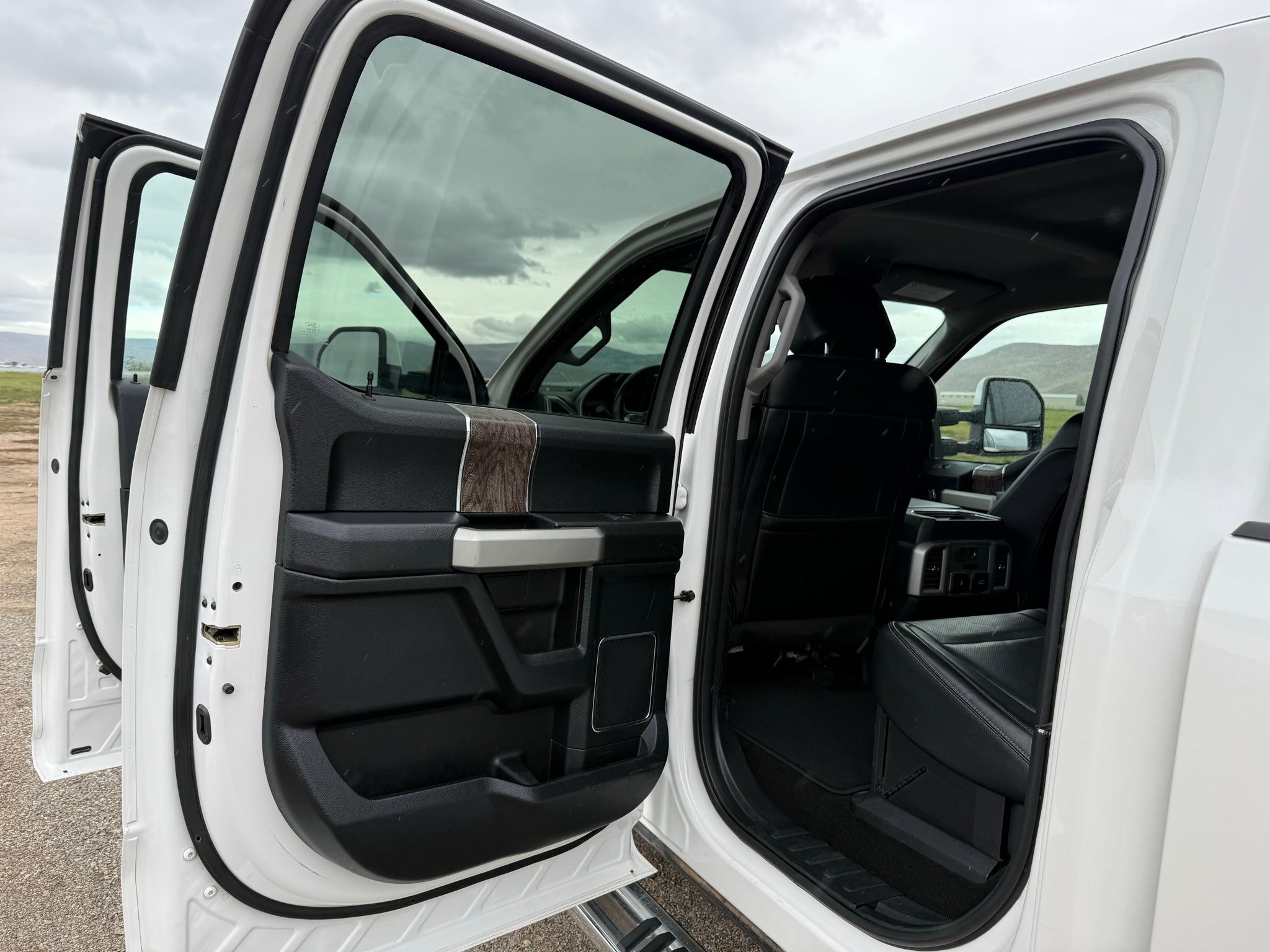 2018 Ford F-350 LARIAT