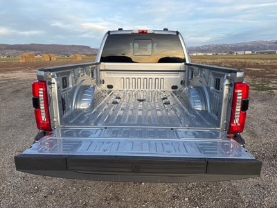 2024 Ford F-350SD Lariat