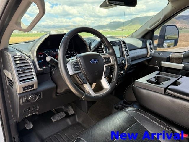2017 Ford F-350SD Lariat DRW