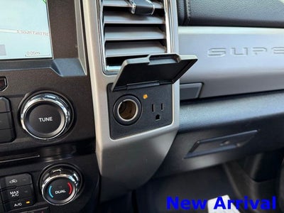 2017 Ford F-350SD Lariat DRW