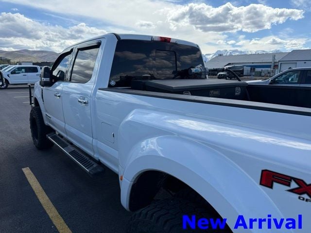 2017 Ford F-350SD Lariat DRW