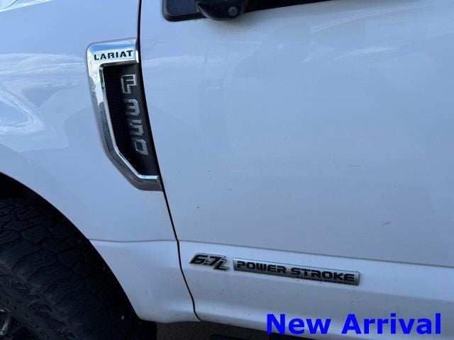 2017 Ford F-350SD Lariat DRW