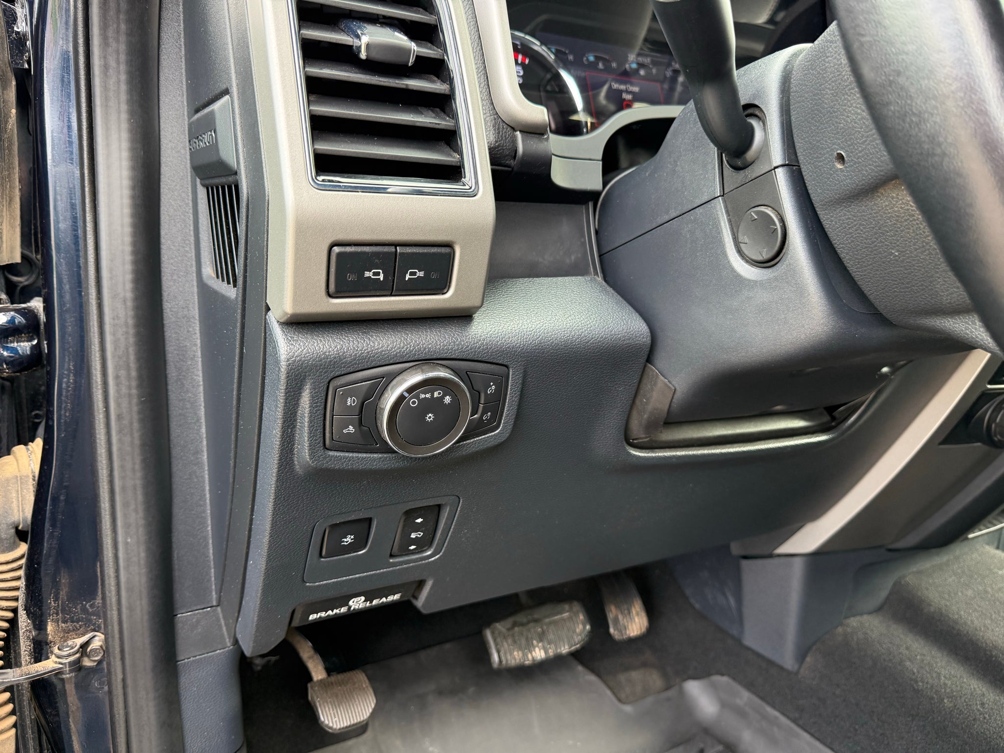 2022 Ford F-350 LARIAT