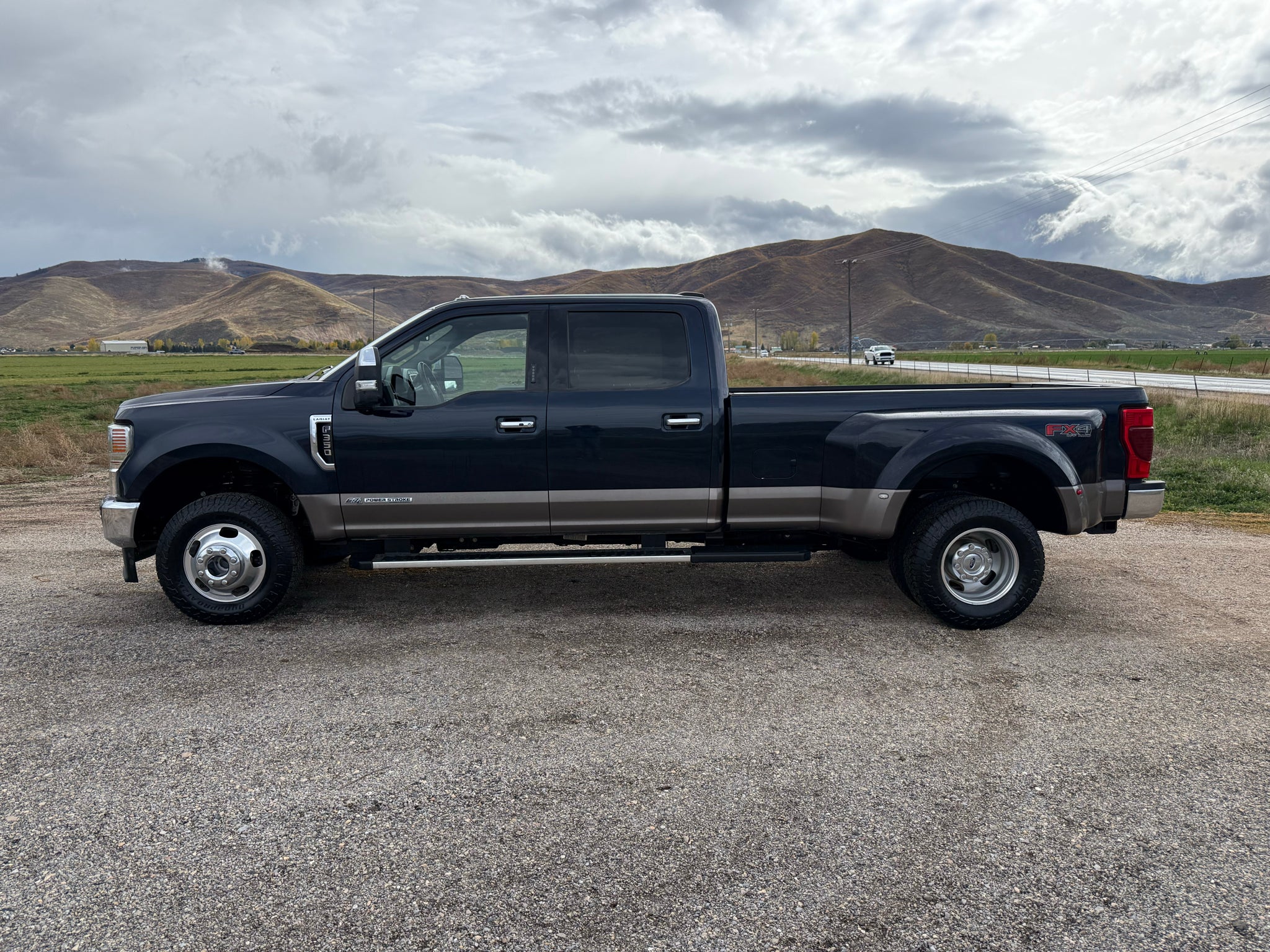 2022 Ford F-350 LARIAT