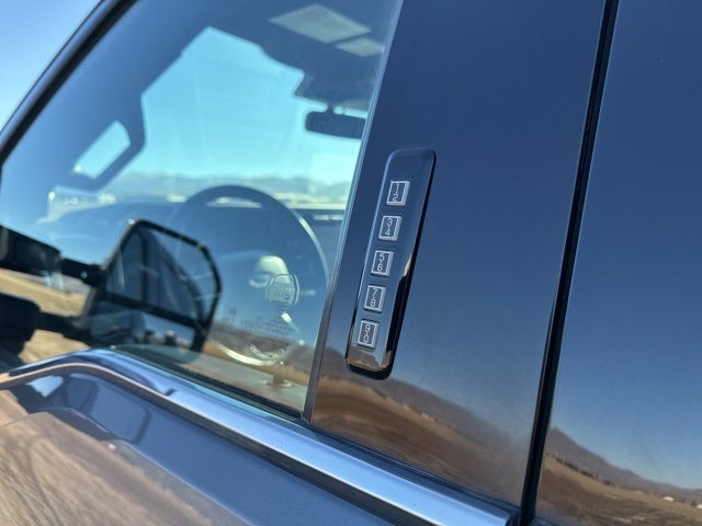 2024 Ford F-450SD Platinum DRW