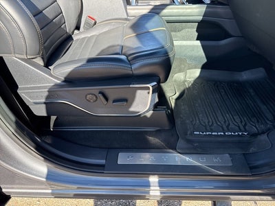 2024 Ford F-450SD Platinum DRW