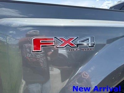 2025 Ford F-450SD Platinum DRW