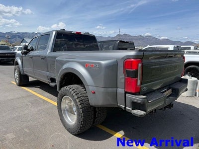 2025 Ford F-450SD Platinum DRW