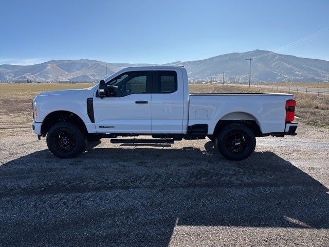2023 Ford F-350SD XL