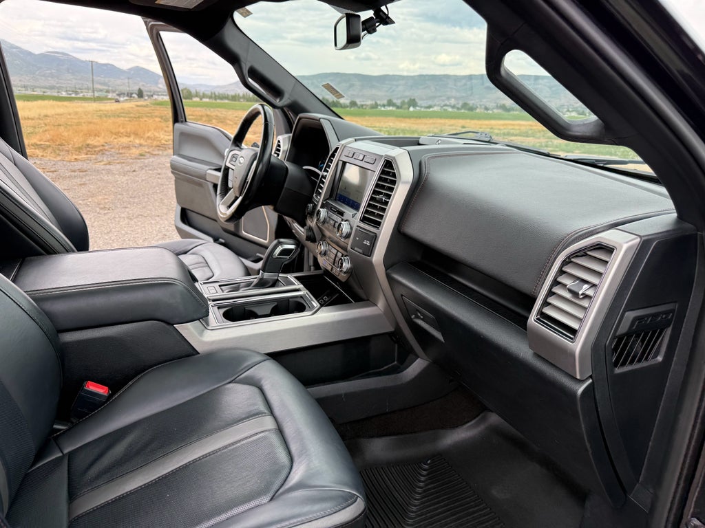 2020 Ford F-150 Platinum