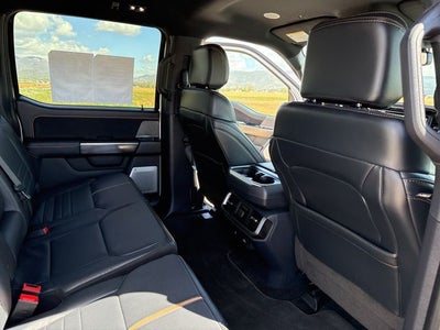 2023 Ford F-150 Platinum