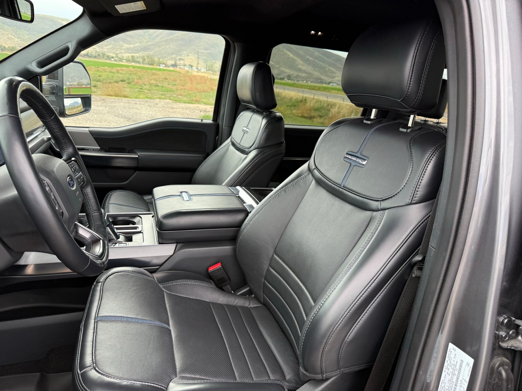 2024 Ford F-150 Platinum