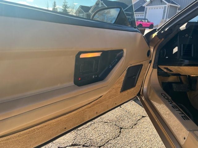 1984 Chevrolet Corvette Base