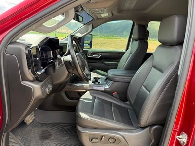2025 Chevrolet Silverado 3500HD LTZ