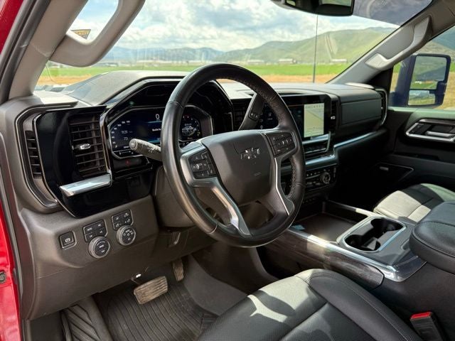 2025 Chevrolet Silverado 3500HD LTZ