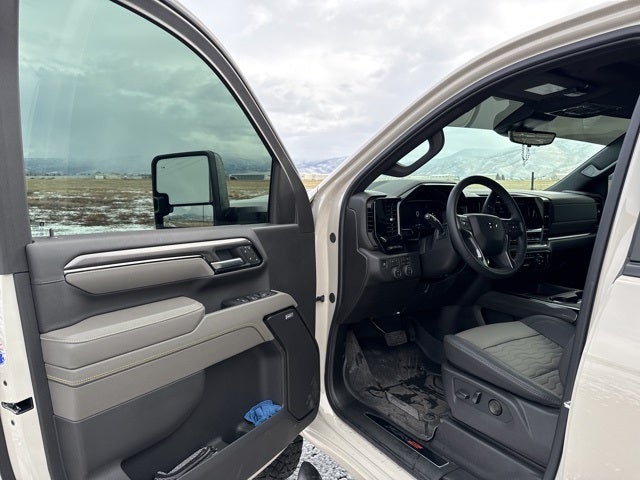 2026 Chevrolet Silverado 2500HD ZR2