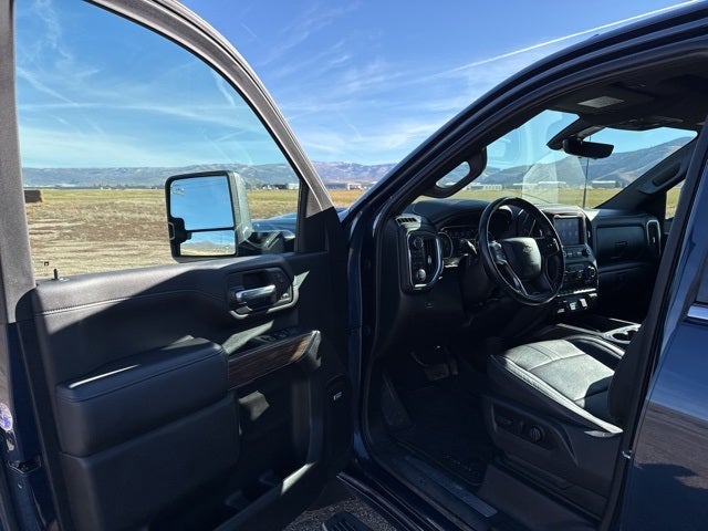 2022 Chevrolet Silverado 3500HD High Country