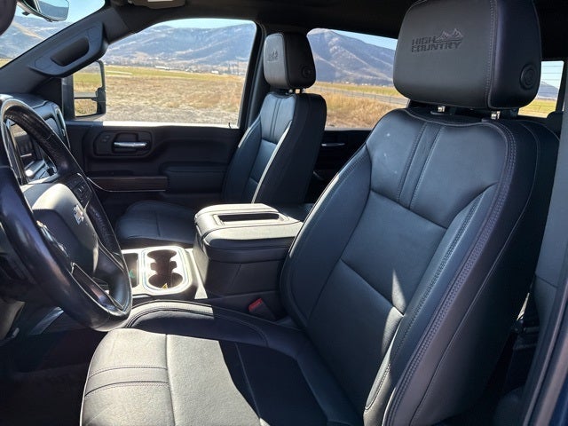 2022 Chevrolet Silverado 3500HD High Country