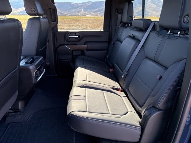 2022 Chevrolet Silverado 3500HD High Country