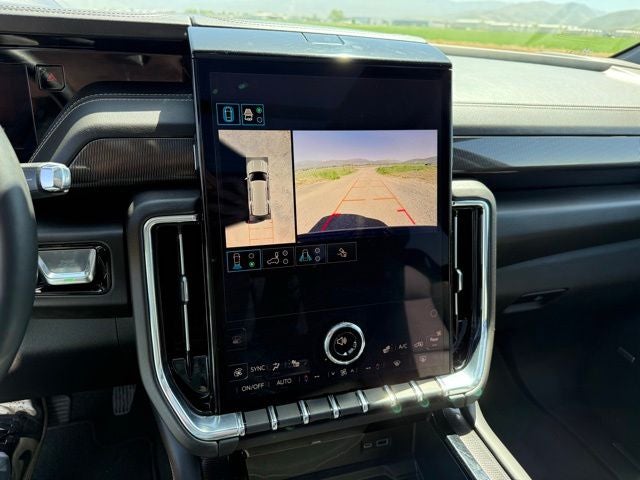 2025 GMC Yukon Elevation