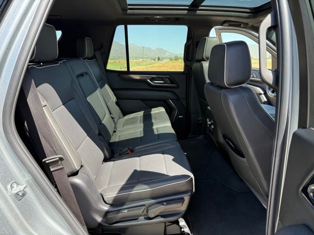 2025 GMC Yukon Elevation