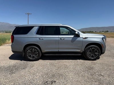 2025 GMC Yukon Elevation