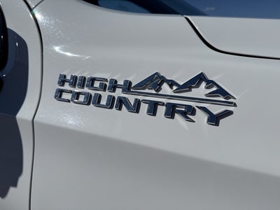 2021 Chevrolet Suburban High Country