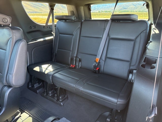 2021 Chevrolet Suburban High Country