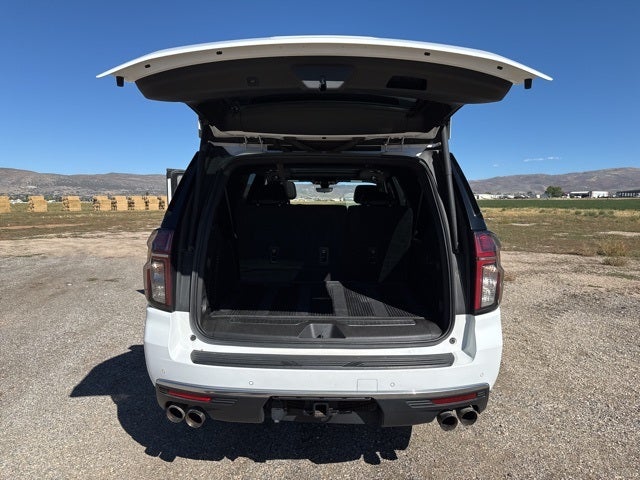 2021 Chevrolet Suburban High Country