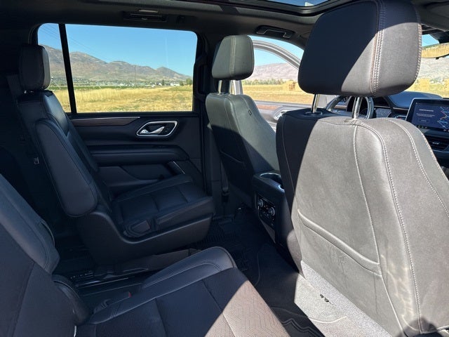 2021 Chevrolet Suburban High Country