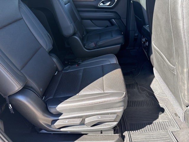 2021 Chevrolet Suburban High Country