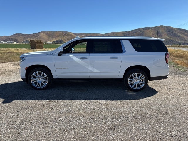 2021 Chevrolet Suburban High Country